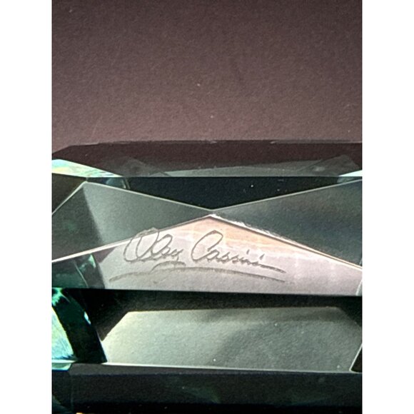 Olga Cassini Cushion Cut Faceted Green Crystal Paperweight 3.25 Inches Diameter - Picture 2 of 5